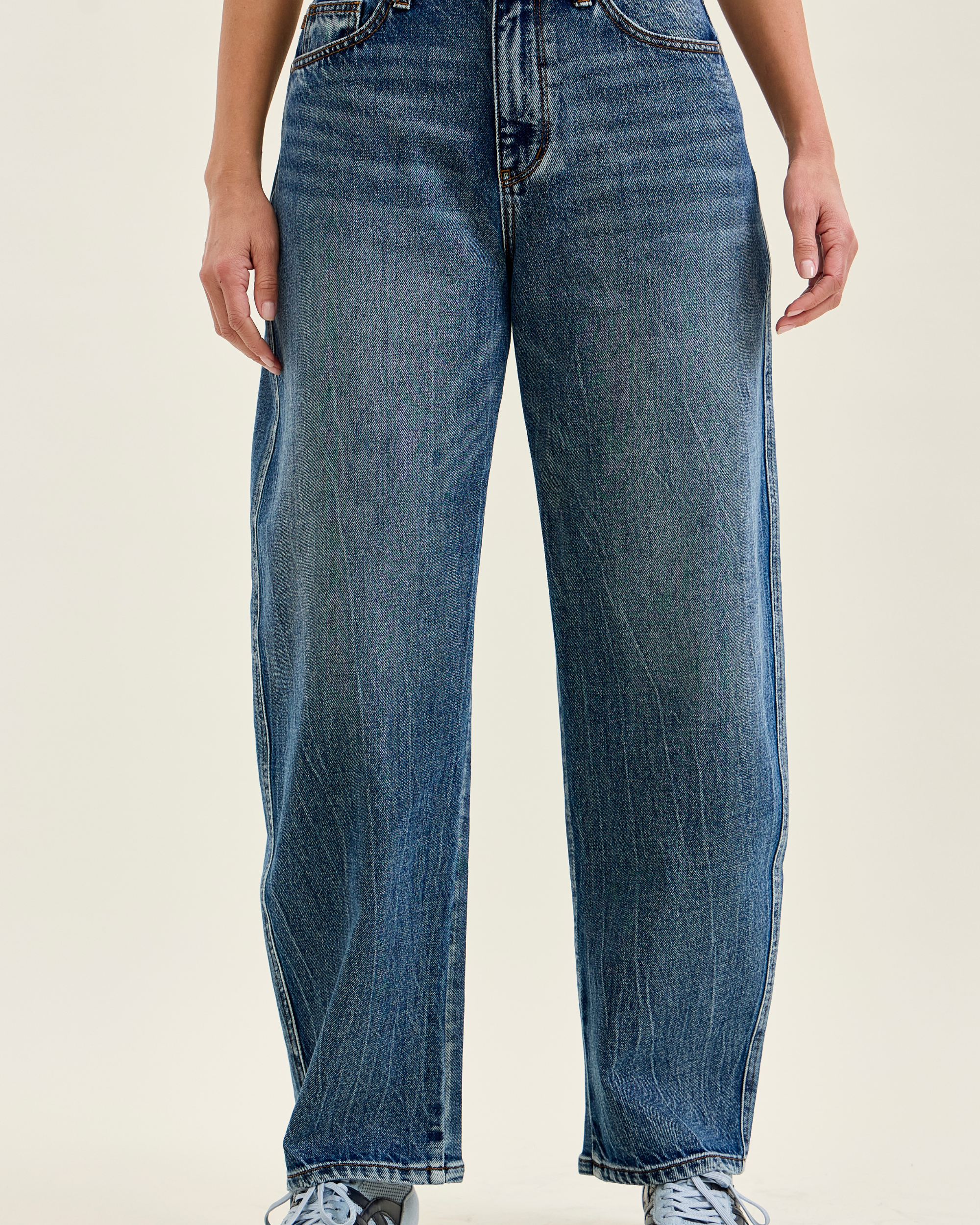 Judy Blue Marlow Arc Jeans Dark Time Weathered Indigo